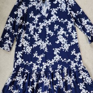 Navy White Pink Floral V Neck 3/4 length sleeves Polyester Sress - Medium